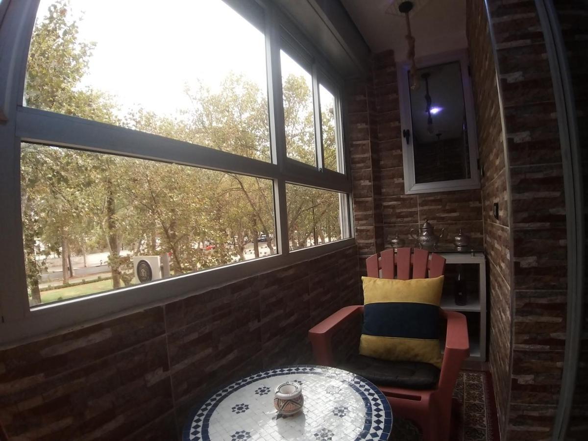 Apartment Ryan 1 *
